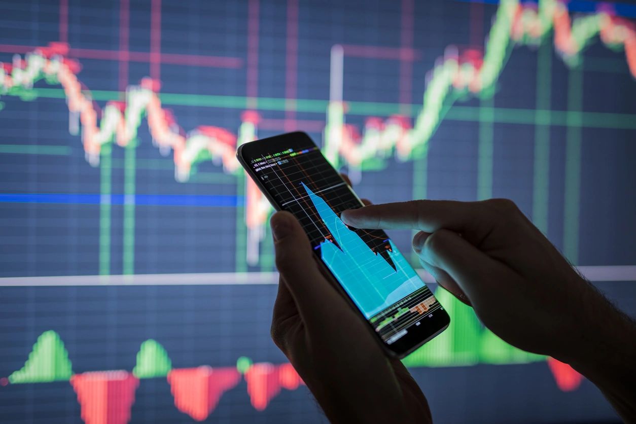 S&P 500 Record Highs Signal Bullish Momentum
