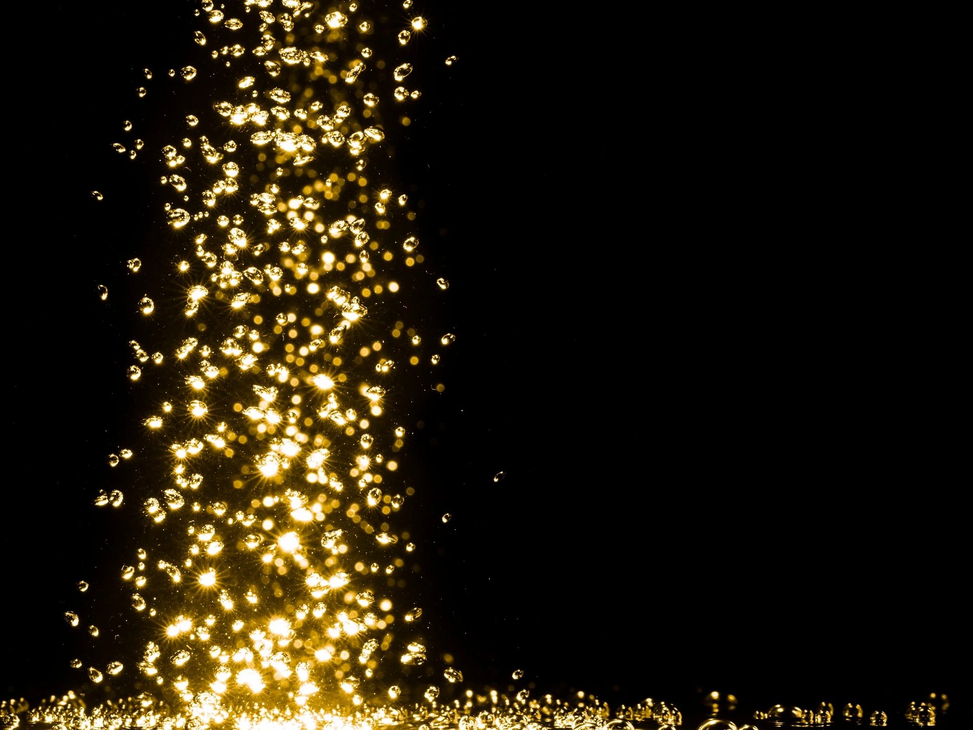 Gold Price Pressure Persists, Rebound Ahead?